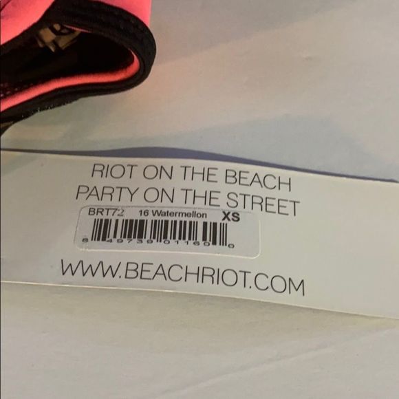 Beach Riot Padded Choker Bikini Top nwot - Picture 8 of 8